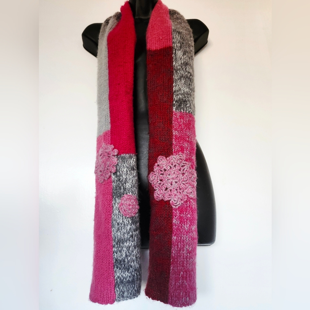 Women's Nitted Crafted Scarf w/Different Colors,Textures, and Decorative flower